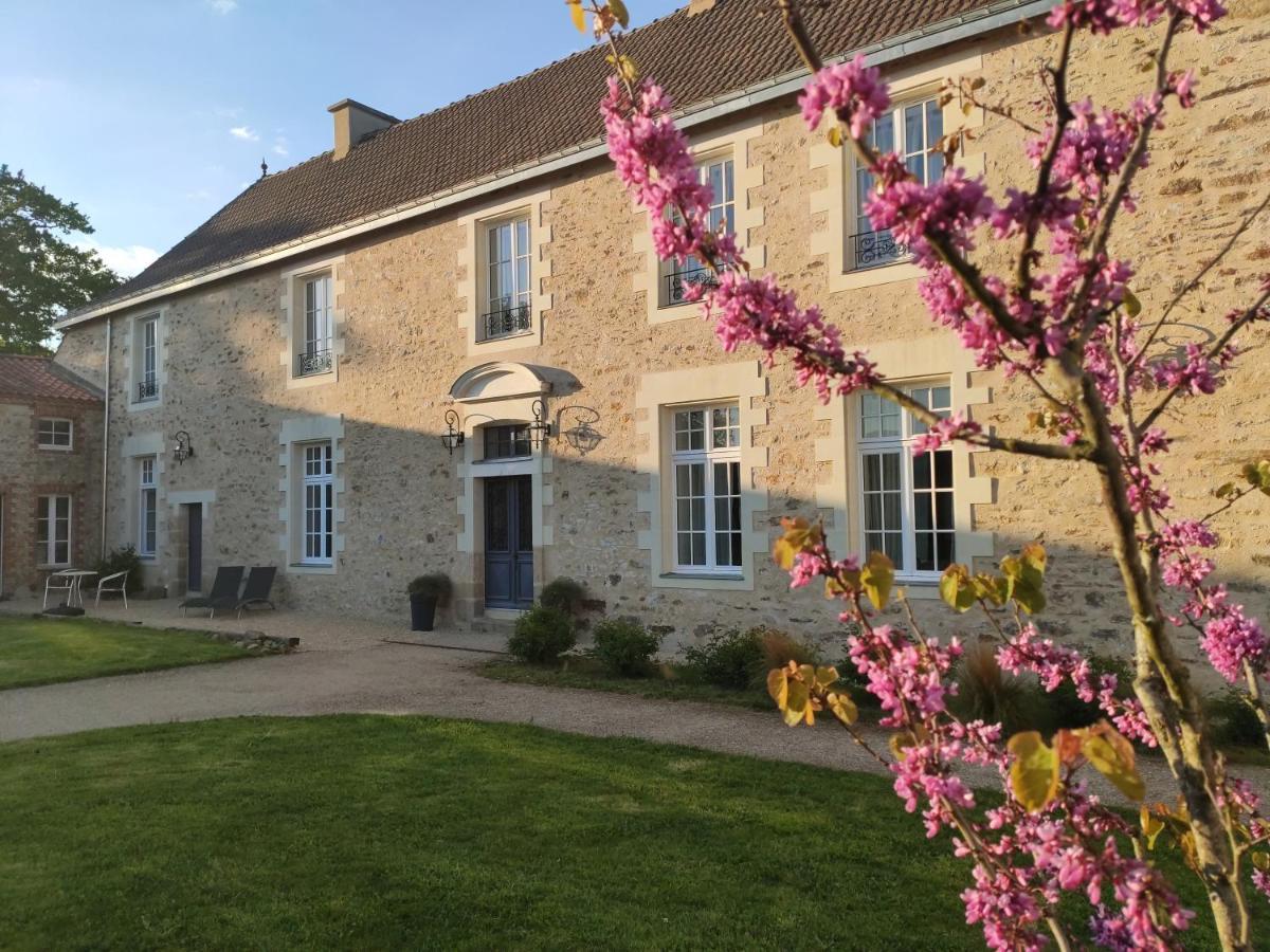 Chateau De La Voirie - D'hotes *